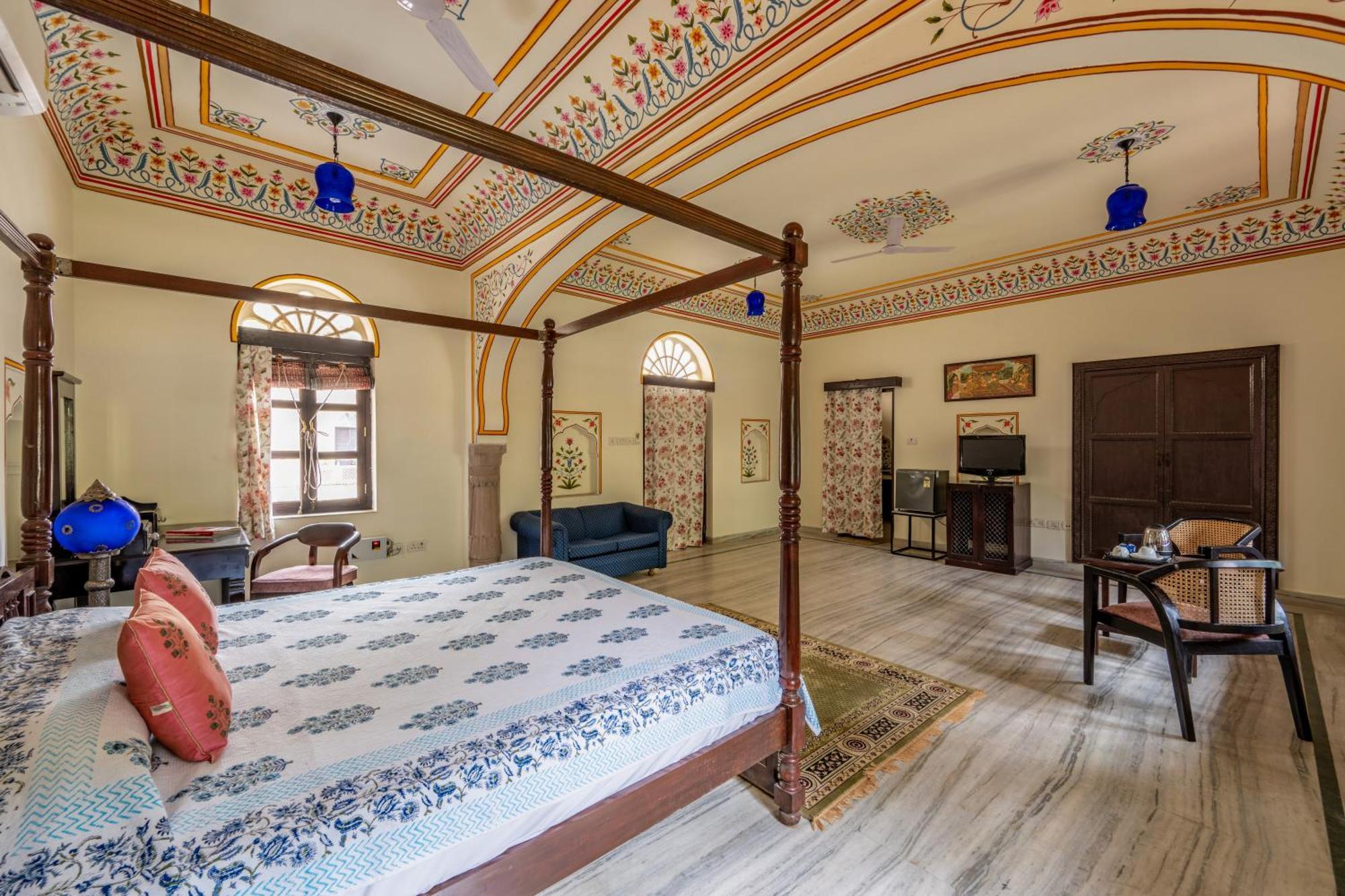 Dhulagarh Heritage Palace Hotel Near Jaipur Banskhoh Exterior photo