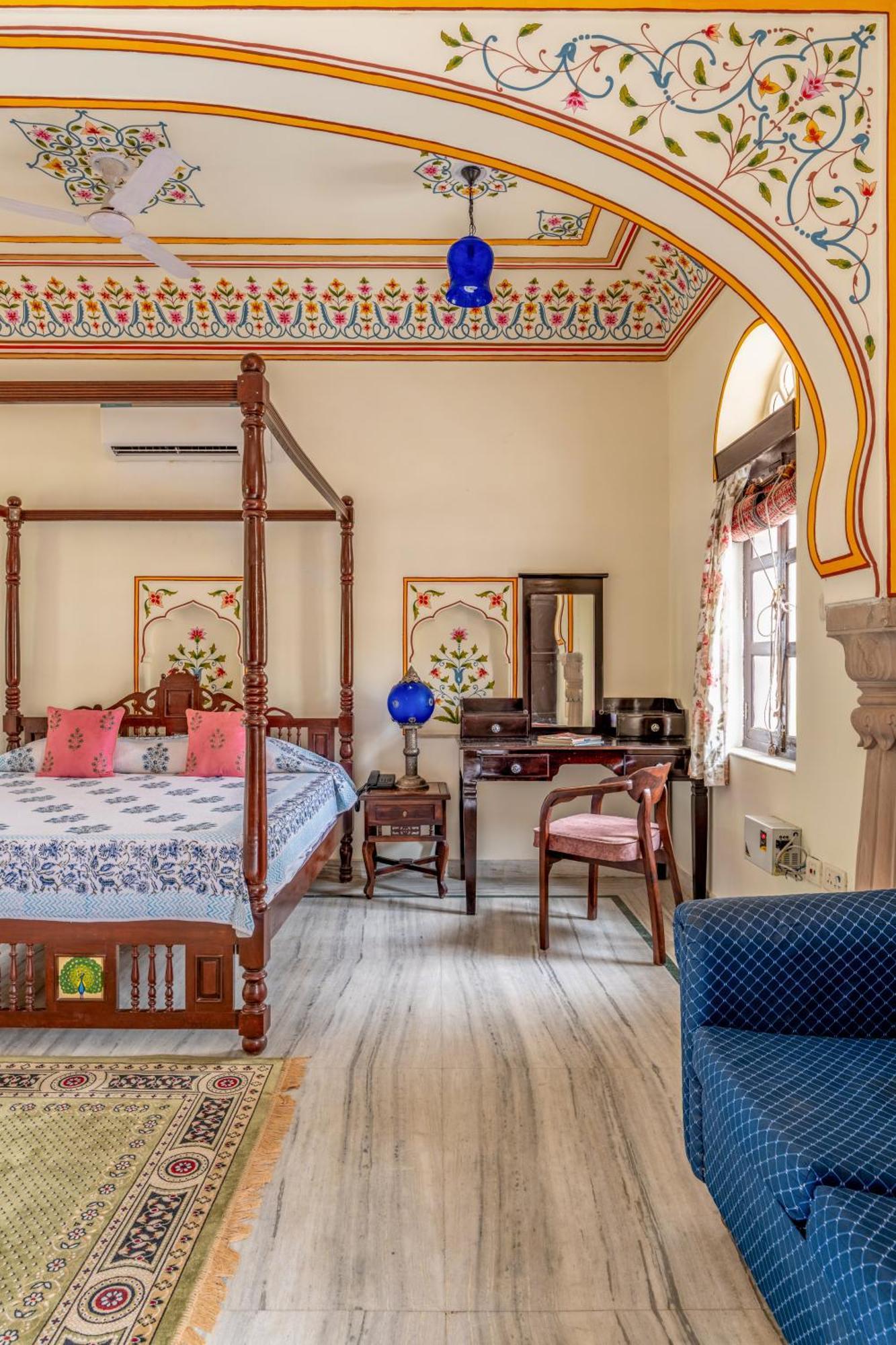 Dhulagarh Heritage Palace Hotel Near Jaipur Banskhoh Exterior photo
